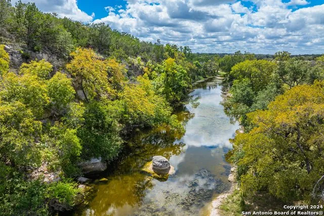 6477 ranch road 783 Harper, TX 78631