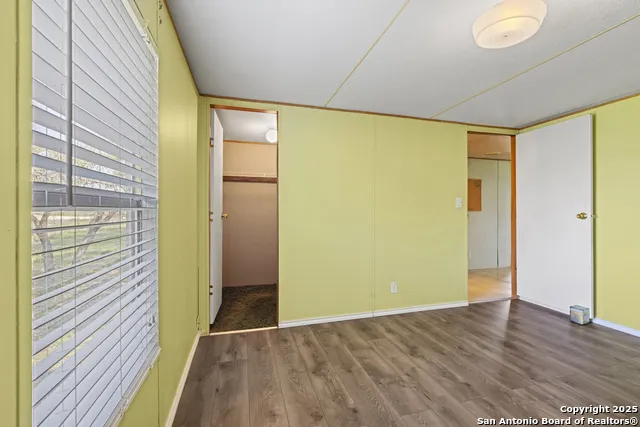 453 Reeves Ln Harper, TX 78631