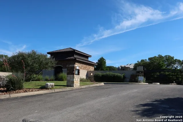 000 Pr 2775 Mico, TX 78056