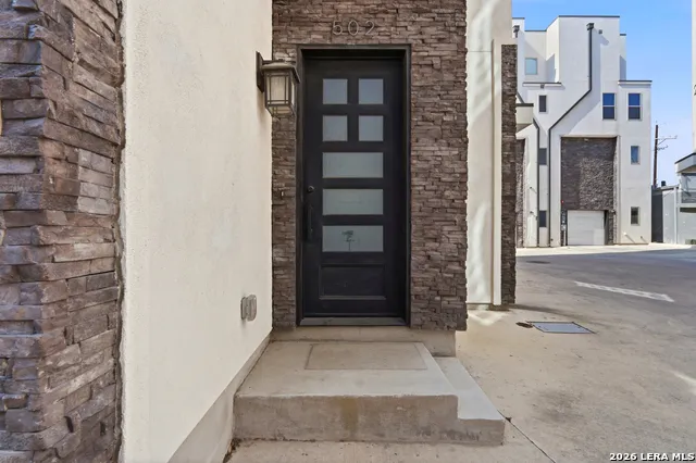 1817 ST MARYS ST Unit 502 San Antonio, TX 78212