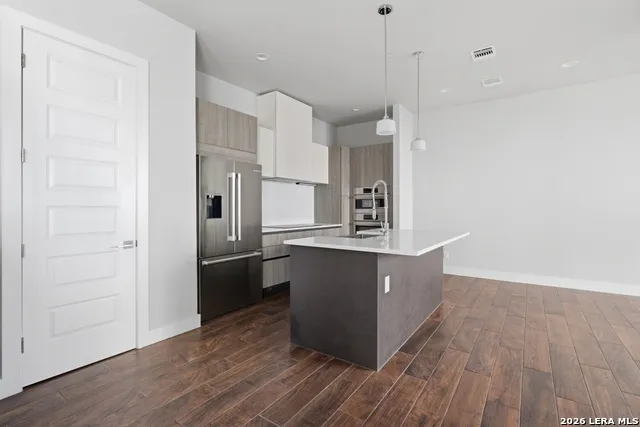 1817 ST MARYS ST Unit 502 San Antonio, TX 78212