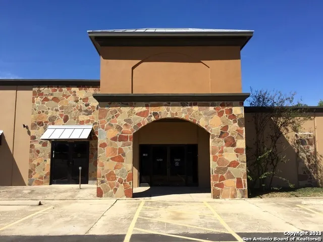 1701 E State Highway 97 #A Jourdanton, TX 78026