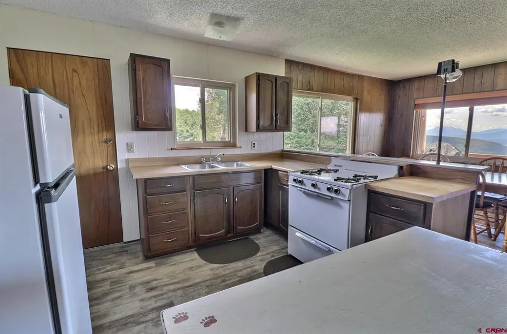 37830 Roatcap Road Paonia, CO 81428