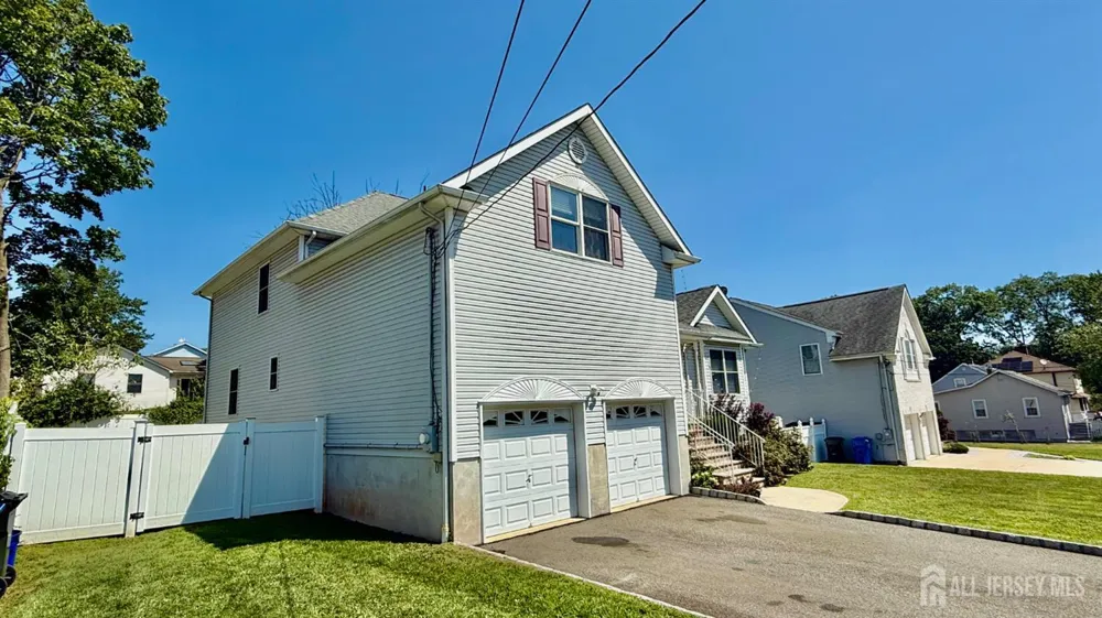36 Fiume Street Iselin, NJ 08830