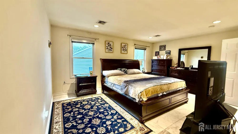 36 Fiume Street Iselin, NJ 08830