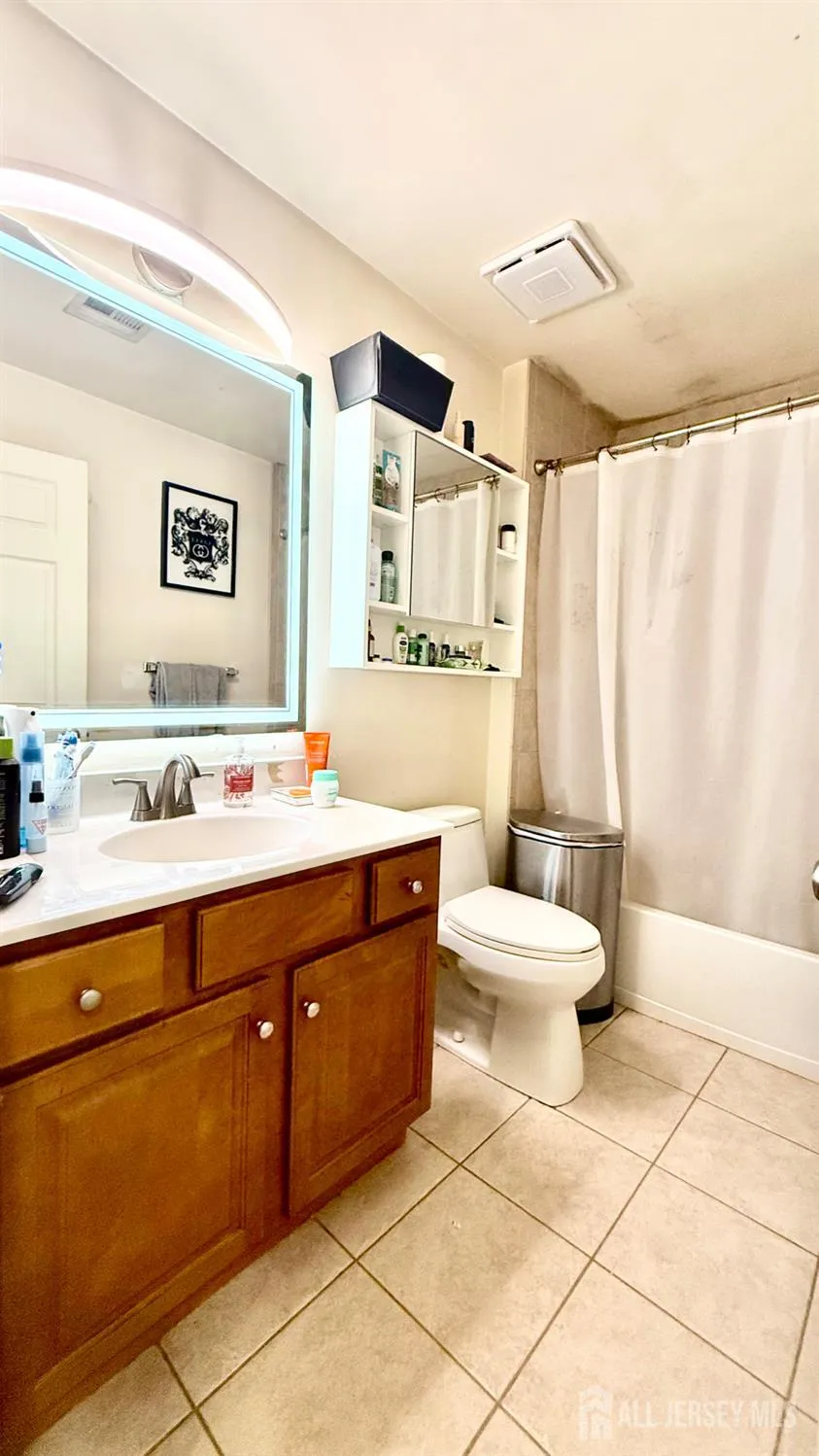 36 Fiume Street Iselin, NJ 08830