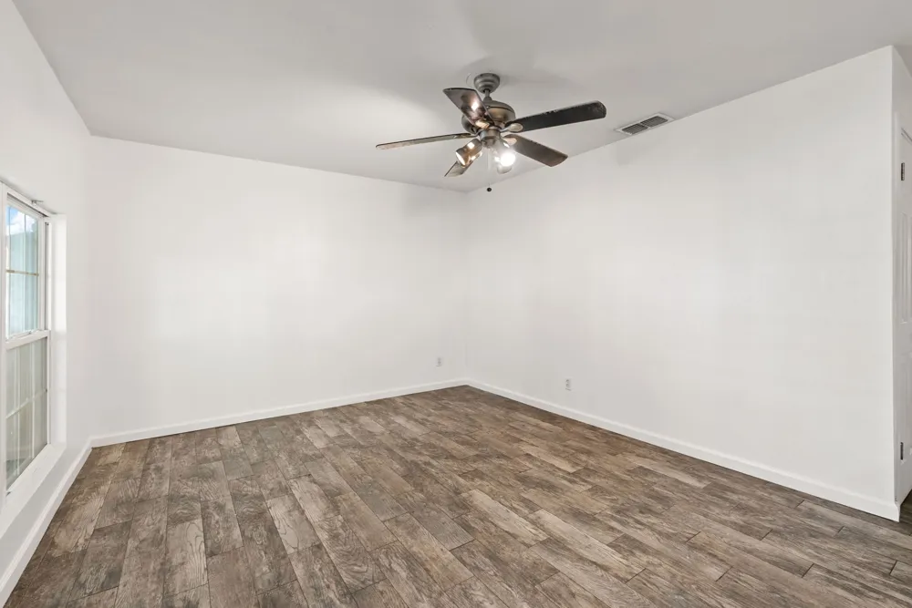 5803 Wellington Drive #B Austin, TX 78723