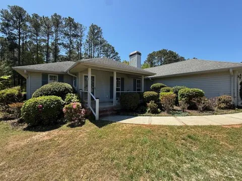 332 Mulberry Lane