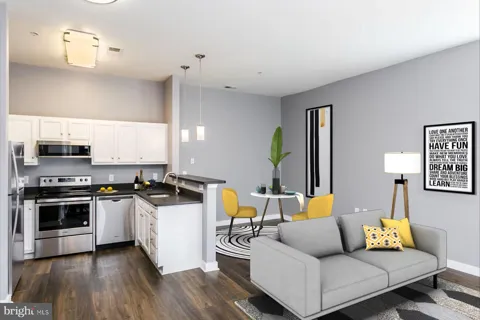301 W FRANKLIN STREET #209