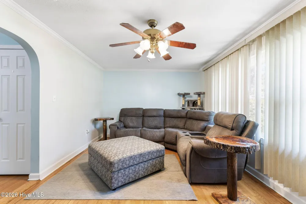235 Oak Street Wallace, NC 28466