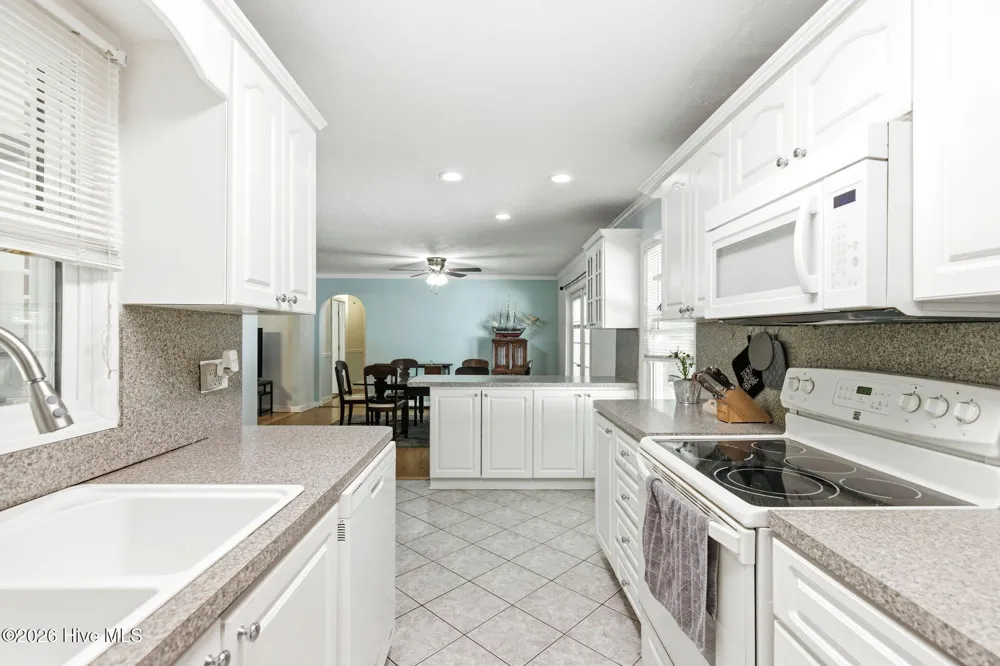 235 Oak Street Wallace, NC 28466