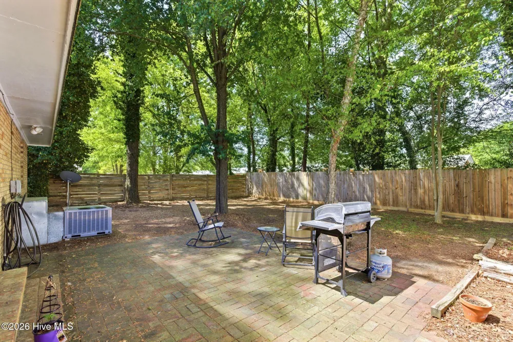 235 Oak Street Wallace, NC 28466