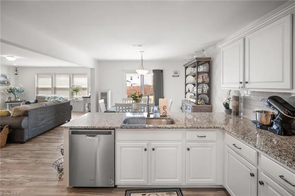 108 Galley Lane Statesville, NC 28677