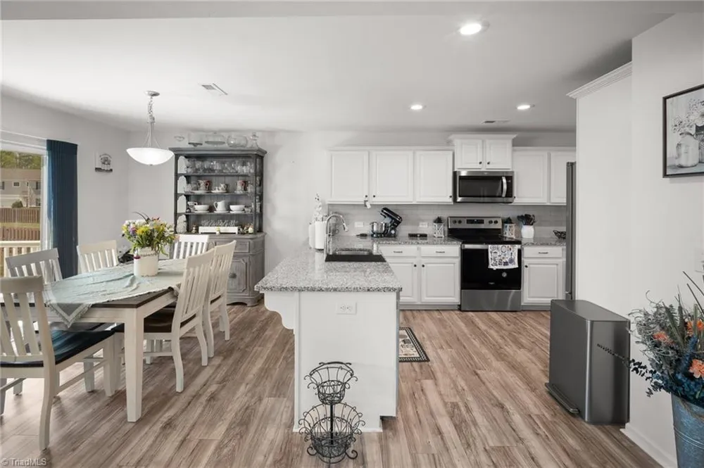108 Galley Lane Statesville, NC 28677