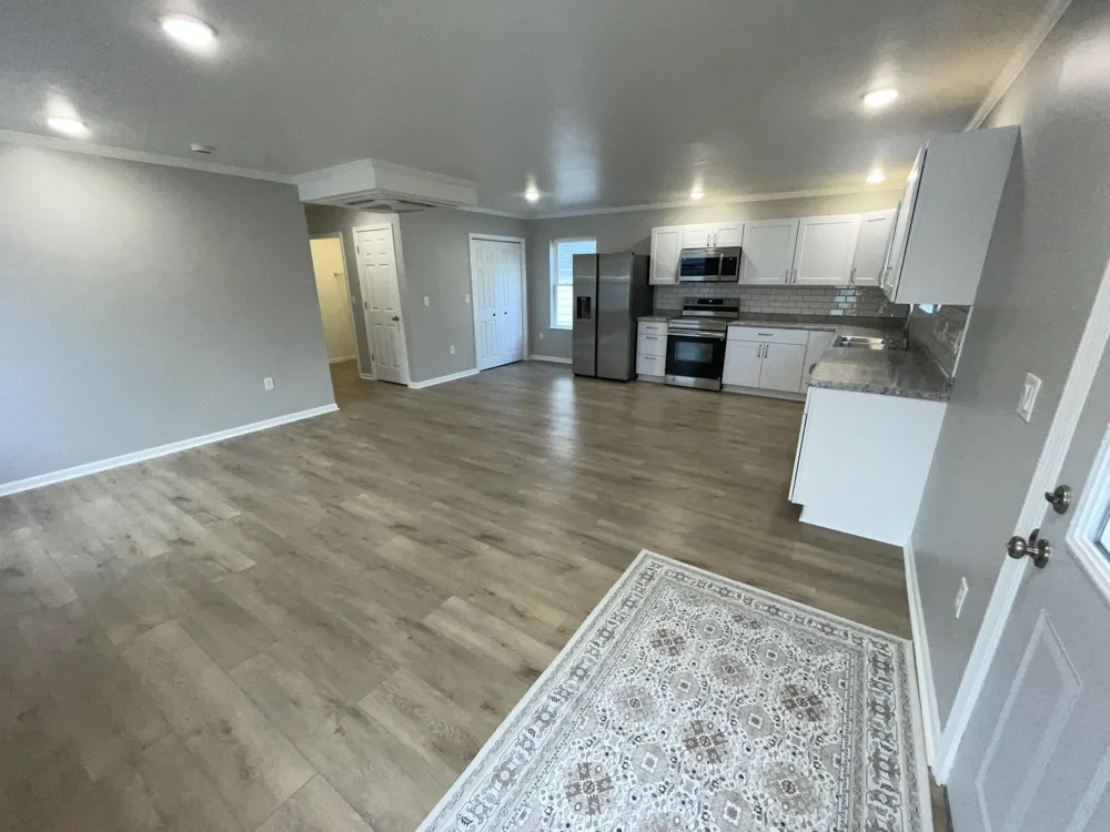 913 Pine Avenue Alma, MI 48801