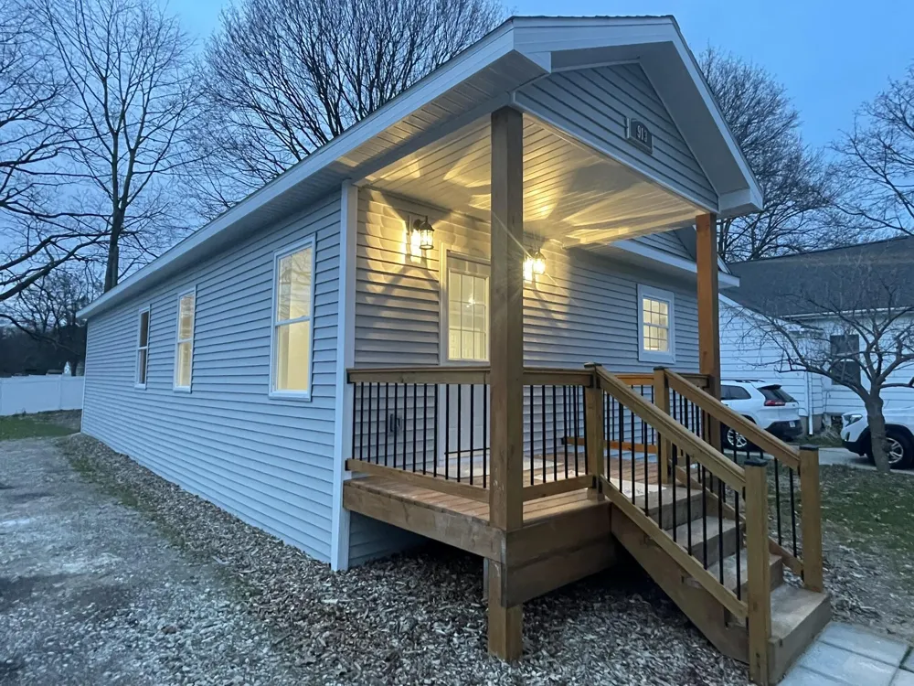 913 Pine Avenue Alma, MI 48801