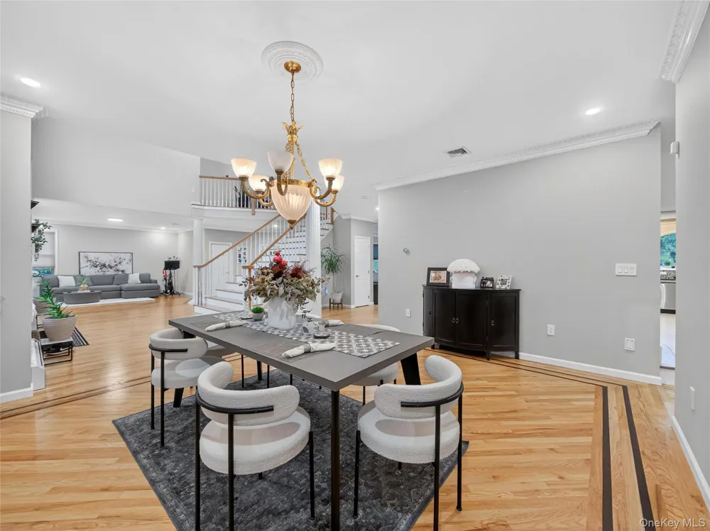 15 Beaver Pond Court Stony Point, NY 10980