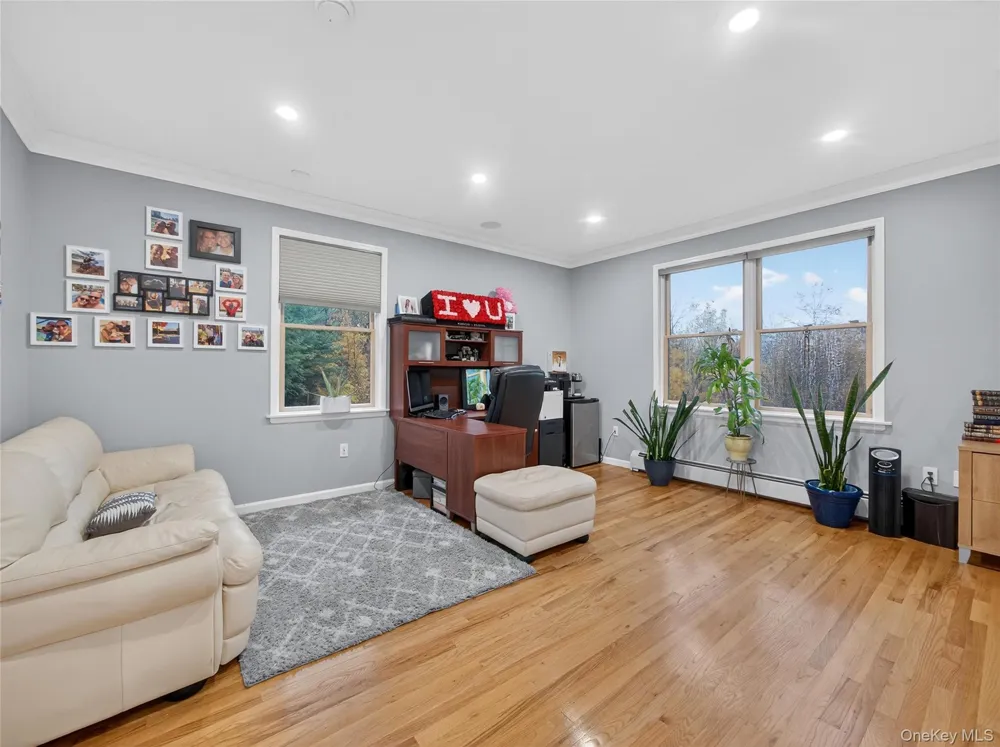15 Beaver Pond Court Stony Point, NY 10980