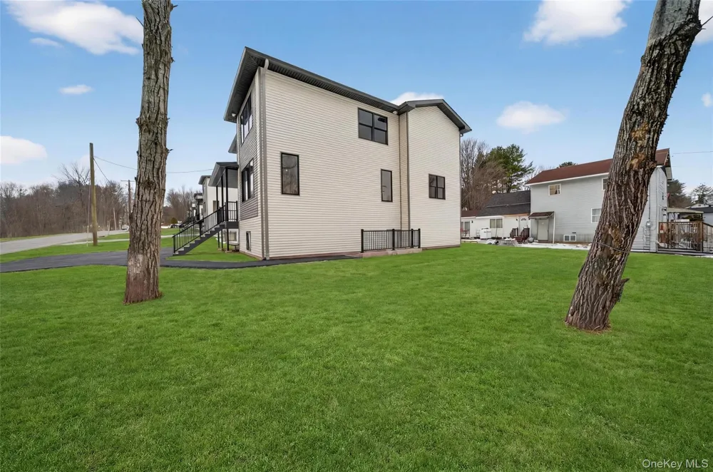 71 Lawrence Avenue Monticello, NY 12701