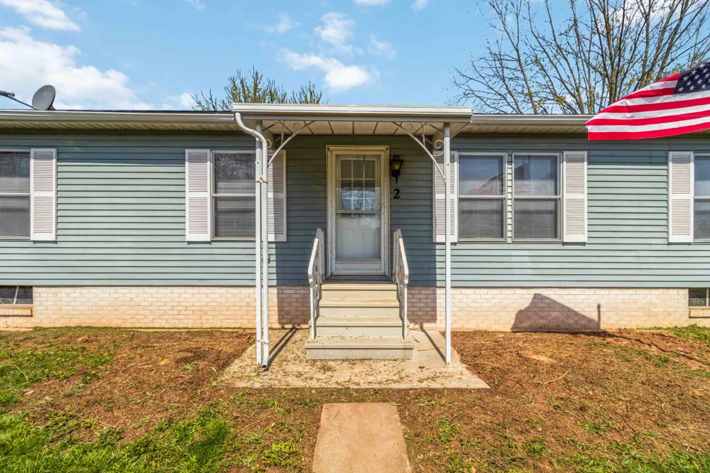 2 ROSE AVENUE Middletown, PA 17057