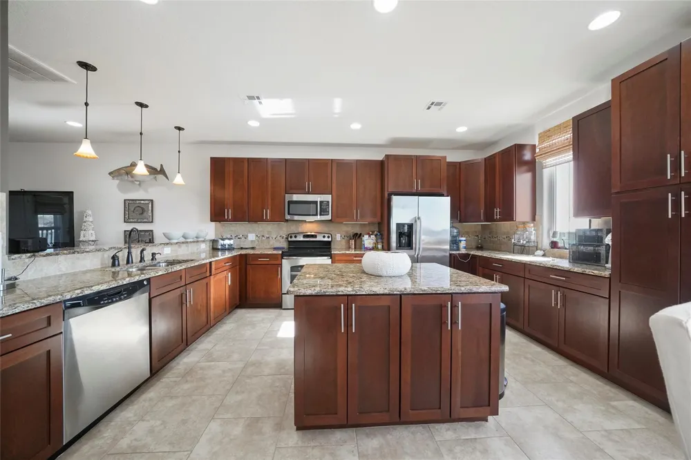 2928 Fm-2031 Matagorda, TX 77457