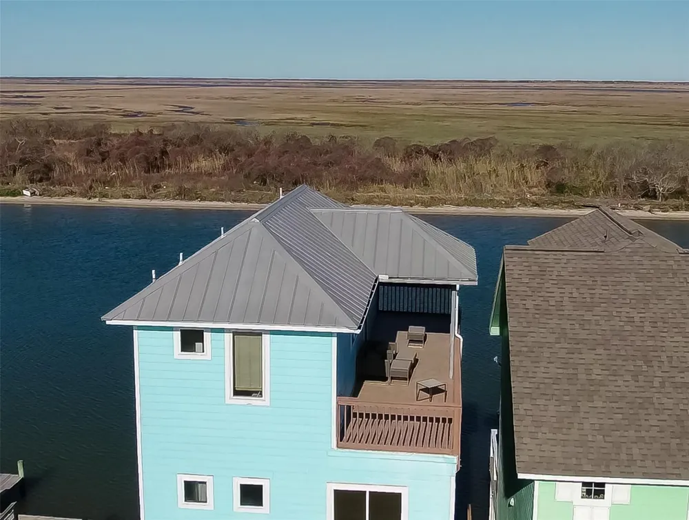 2928 Fm-2031 Matagorda, TX 77457