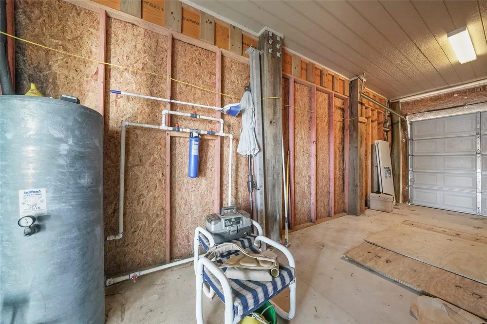 2928 Fm-2031 Matagorda, TX 77457