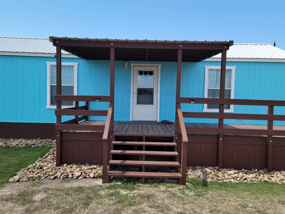 1102 Toledo Street Seadrift, TX 77983