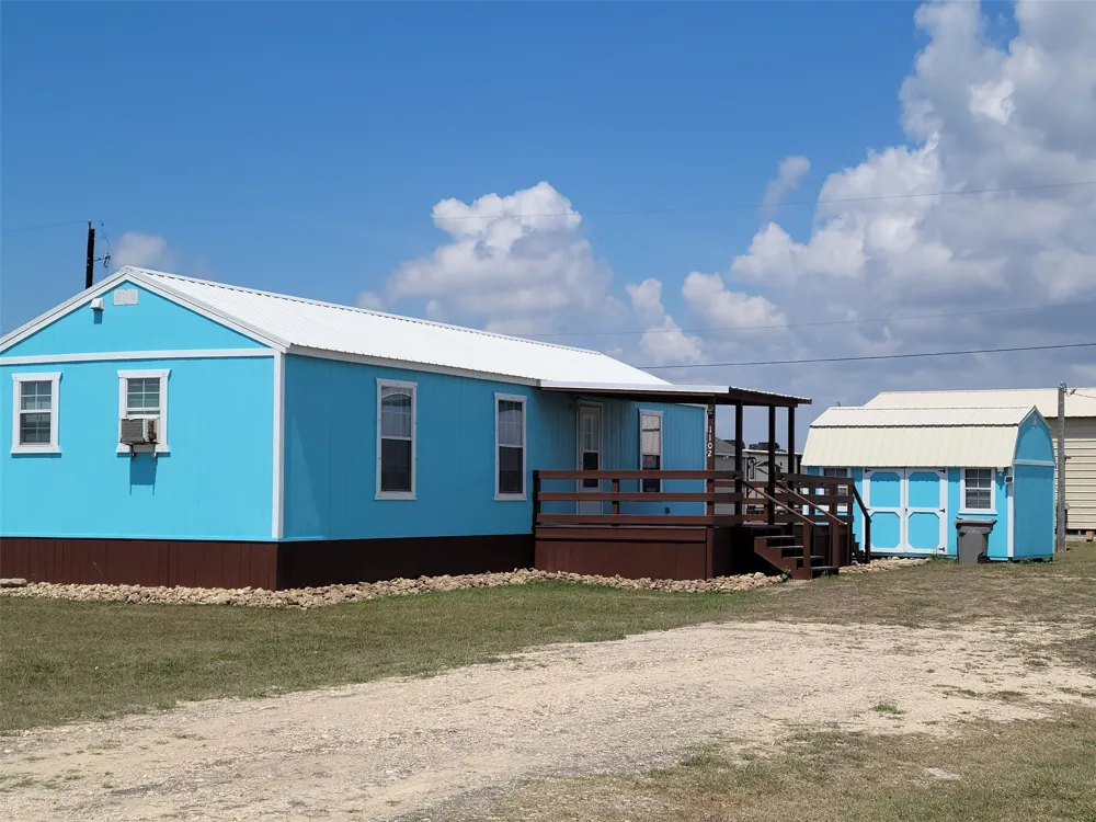 1102 Toledo Street Seadrift, TX 77983