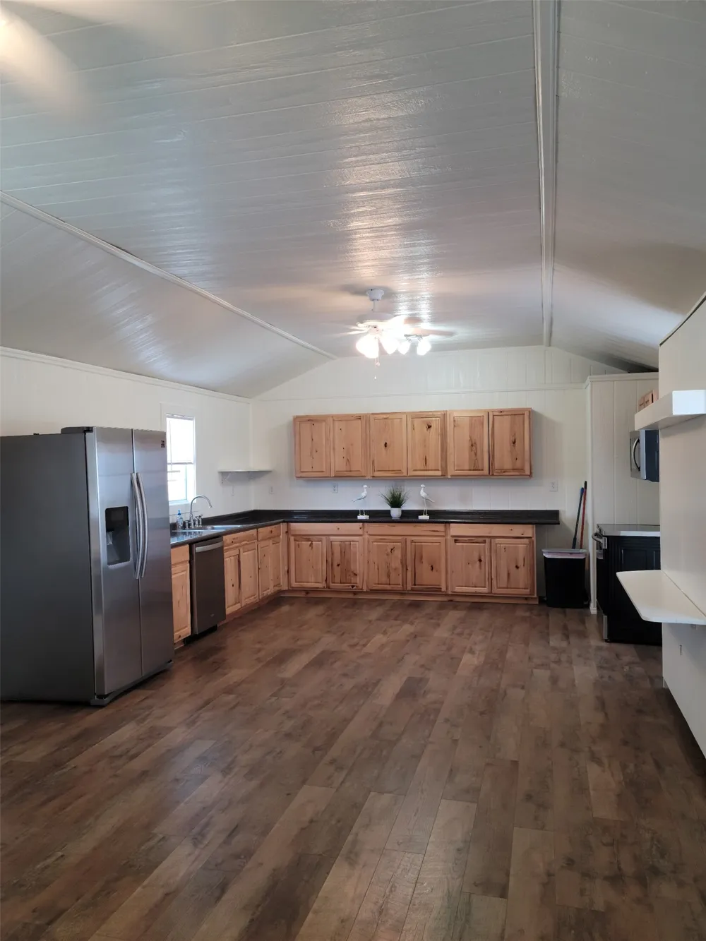 1102 Toledo Street Seadrift, TX 77983