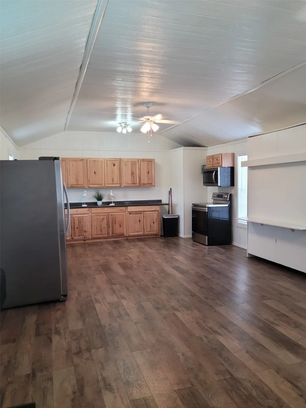 1102 Toledo Street Seadrift, TX 77983