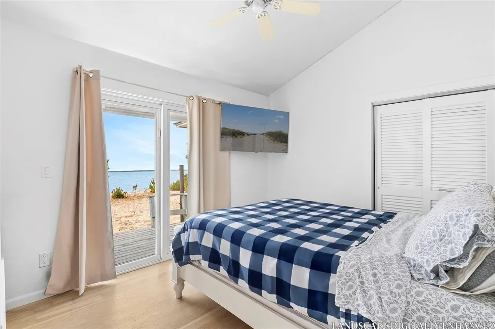21 E Shore Drive Southampton, NY 11968