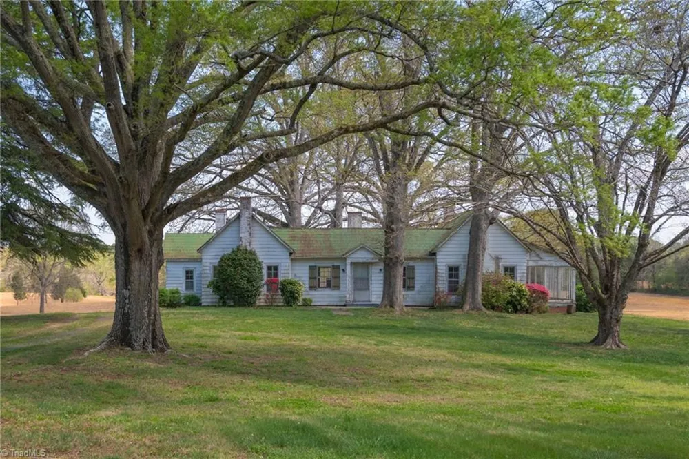 32286 Laton Road Albemarle, NC 28001