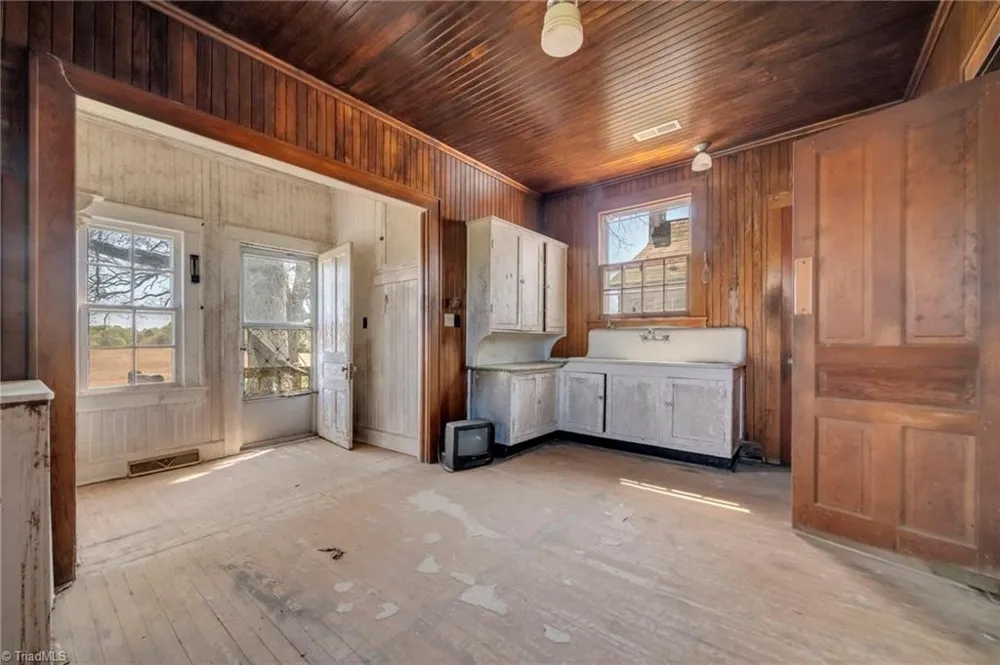 32286 Laton Road Albemarle, NC 28001