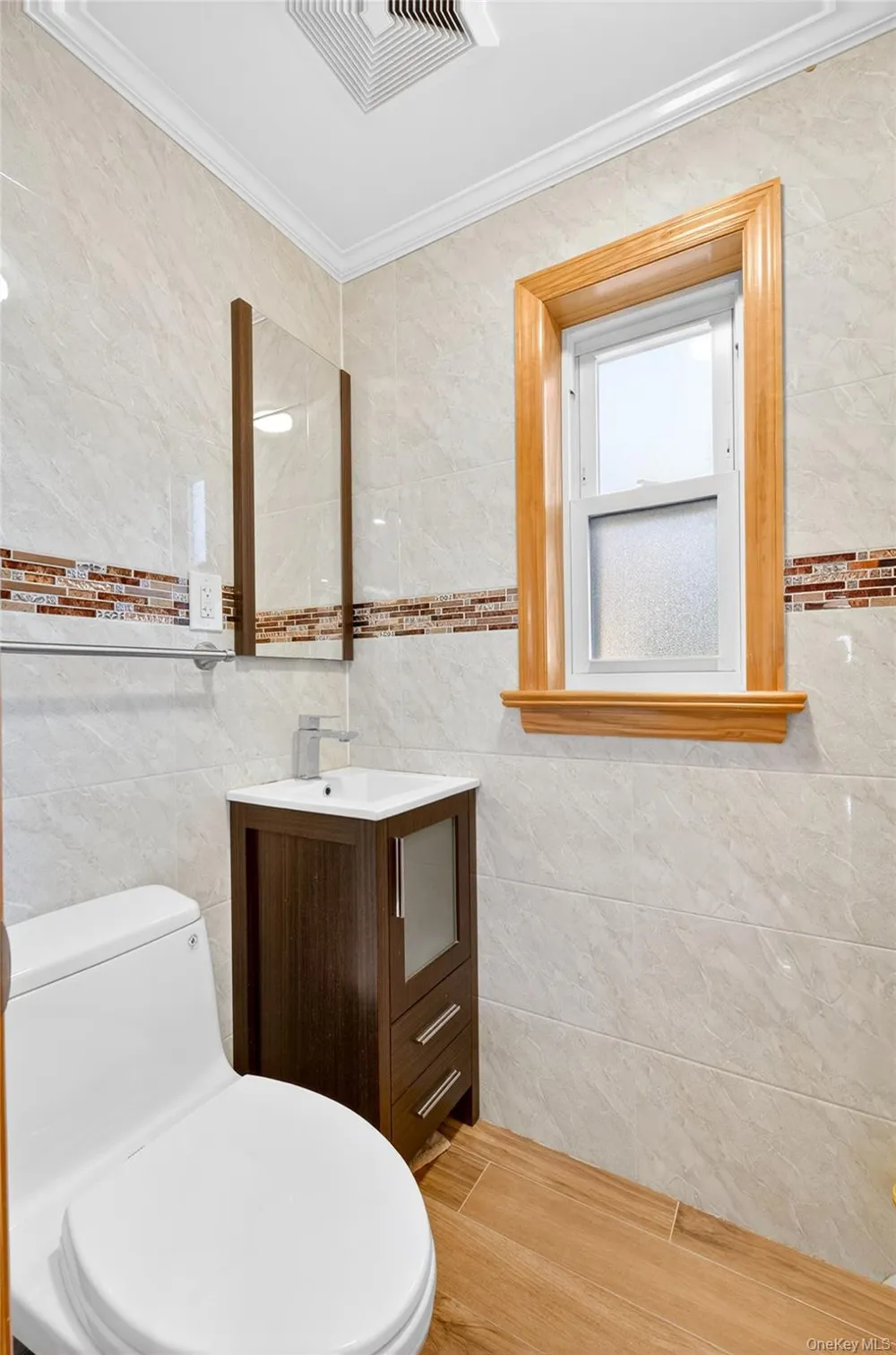 5031 68th Street Woodside, NY 11377
