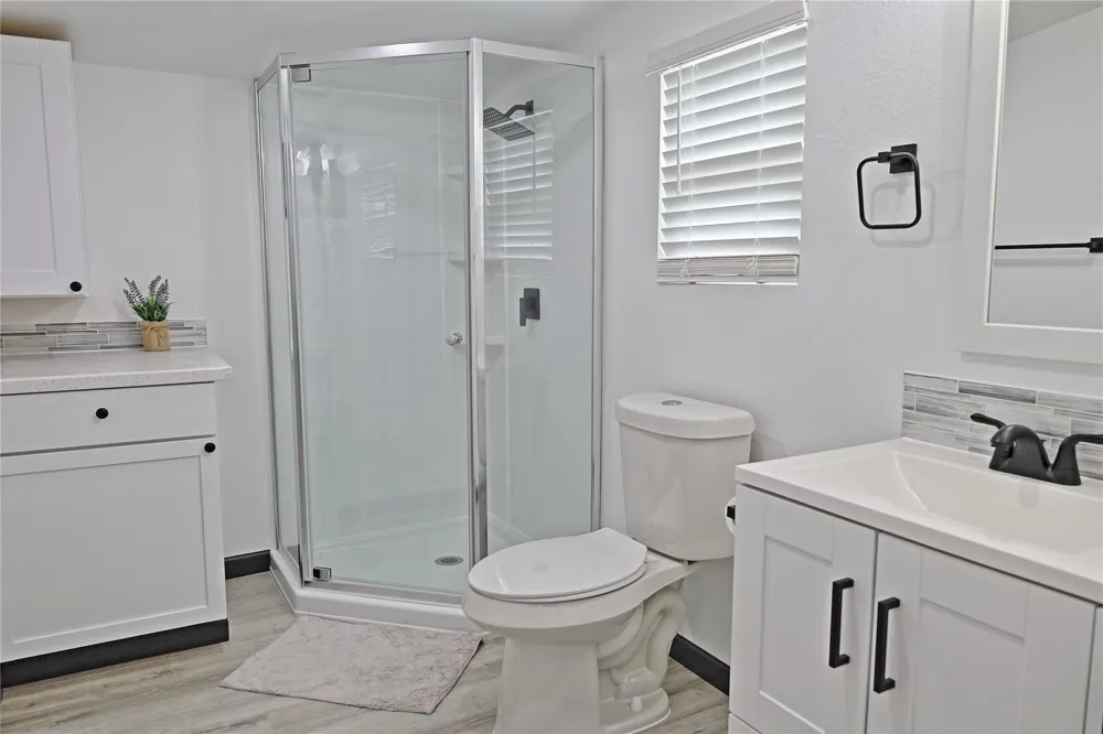 4402 Zelsky Road Freeport, TX 77541