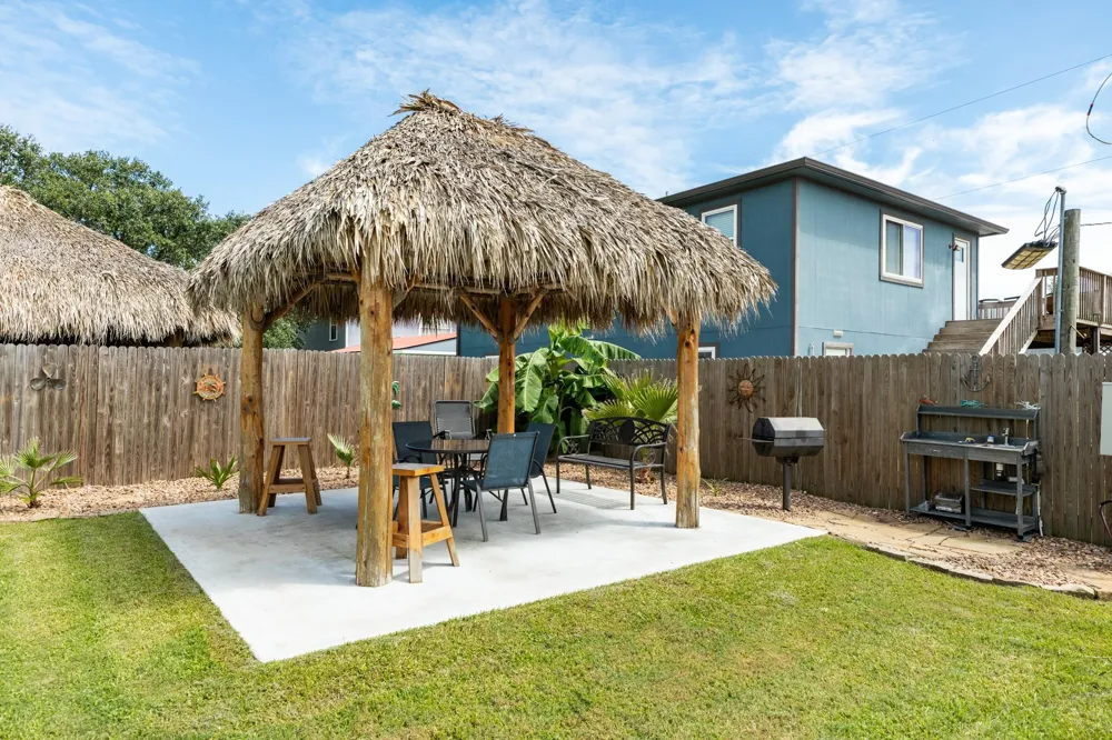 4402 Zelsky Road Freeport, TX 77541