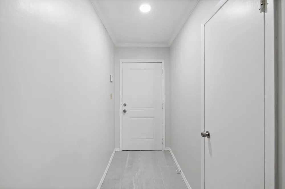 10001 Woodglen Drive Austin, TX 78753