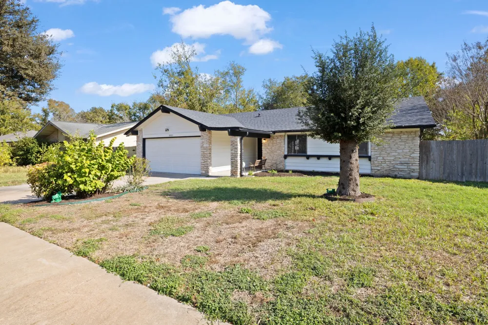 10001 Woodglen Drive Austin, TX 78753