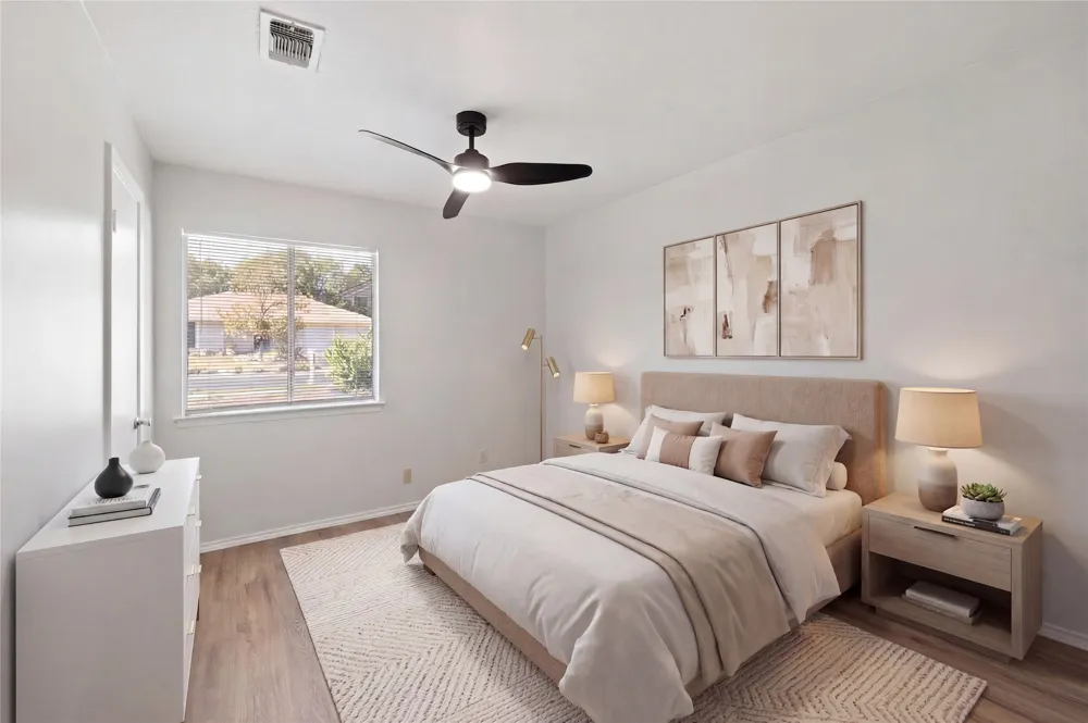 10001 Woodglen Drive Austin, TX 78753