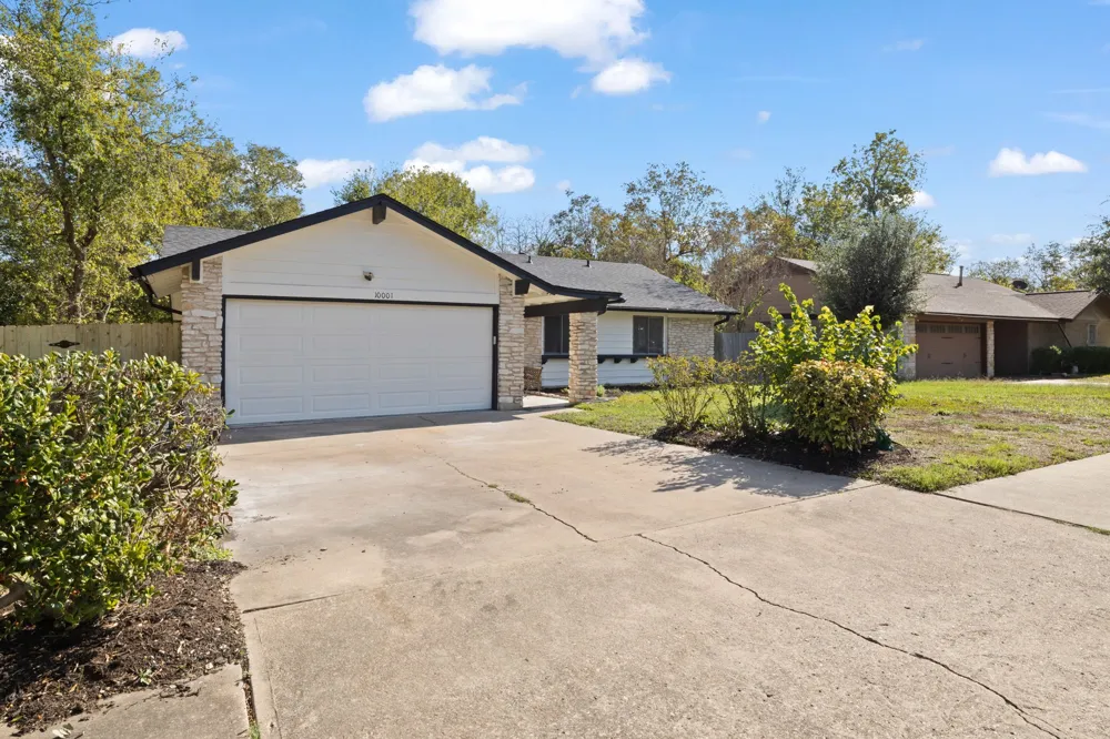 10001 Woodglen Drive Austin, TX 78753