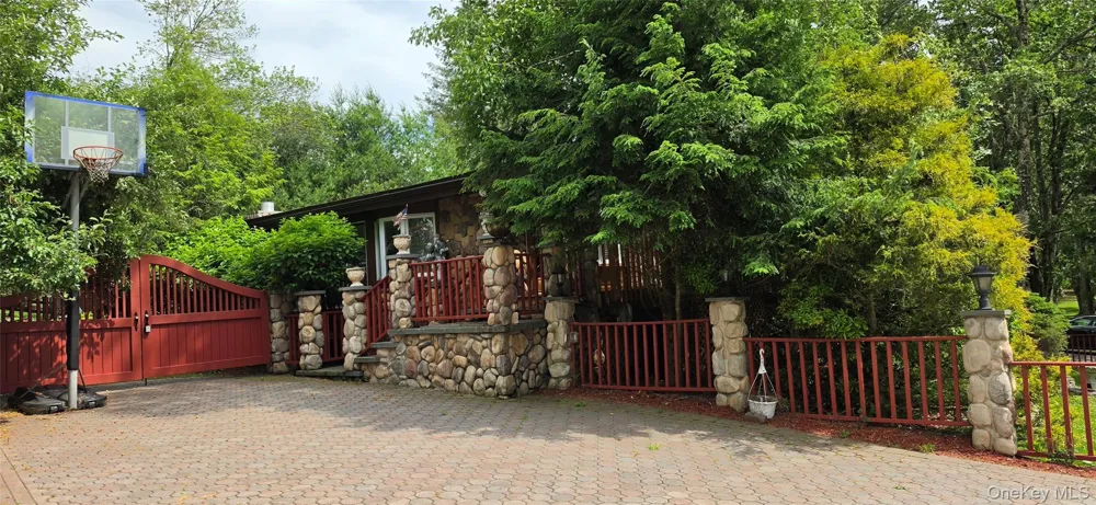 12 Donenfeld Drive Kauneonga Lake, NY 12749