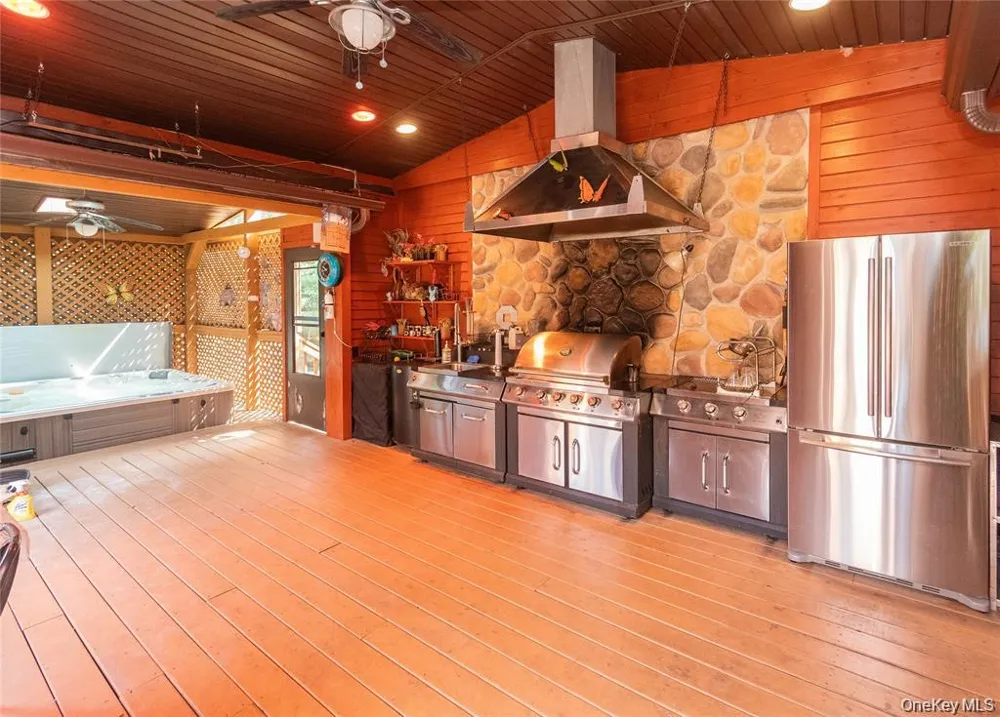 12 Donenfeld Drive Kauneonga Lake, NY 12749
