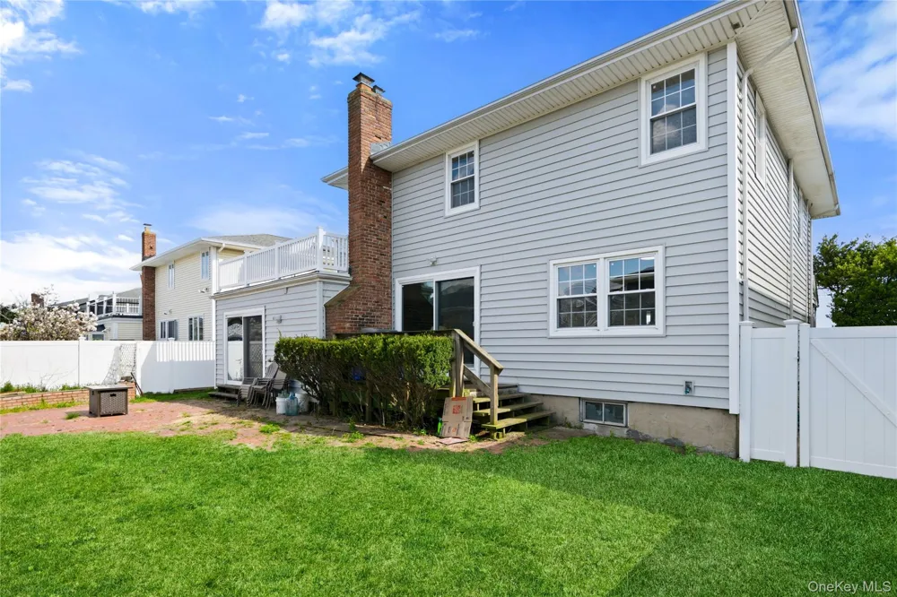 1340 Beech Street Atlantic Beach, NY 11509
