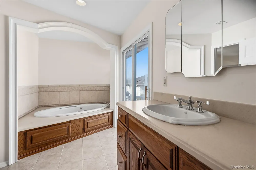 1340 Beech Street Atlantic Beach, NY 11509