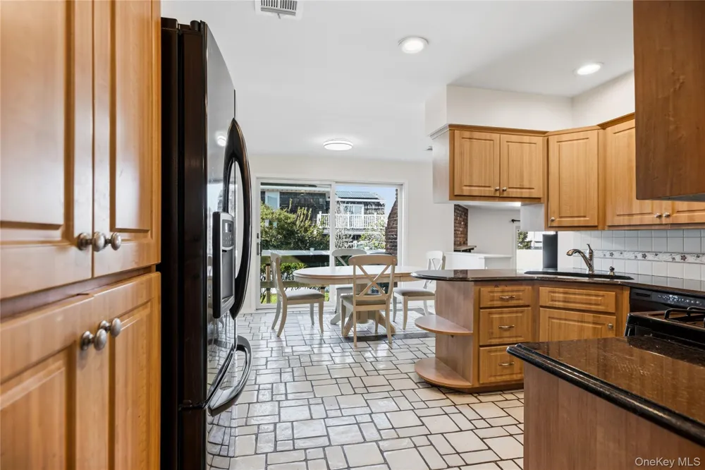 1340 Beech Street Atlantic Beach, NY 11509