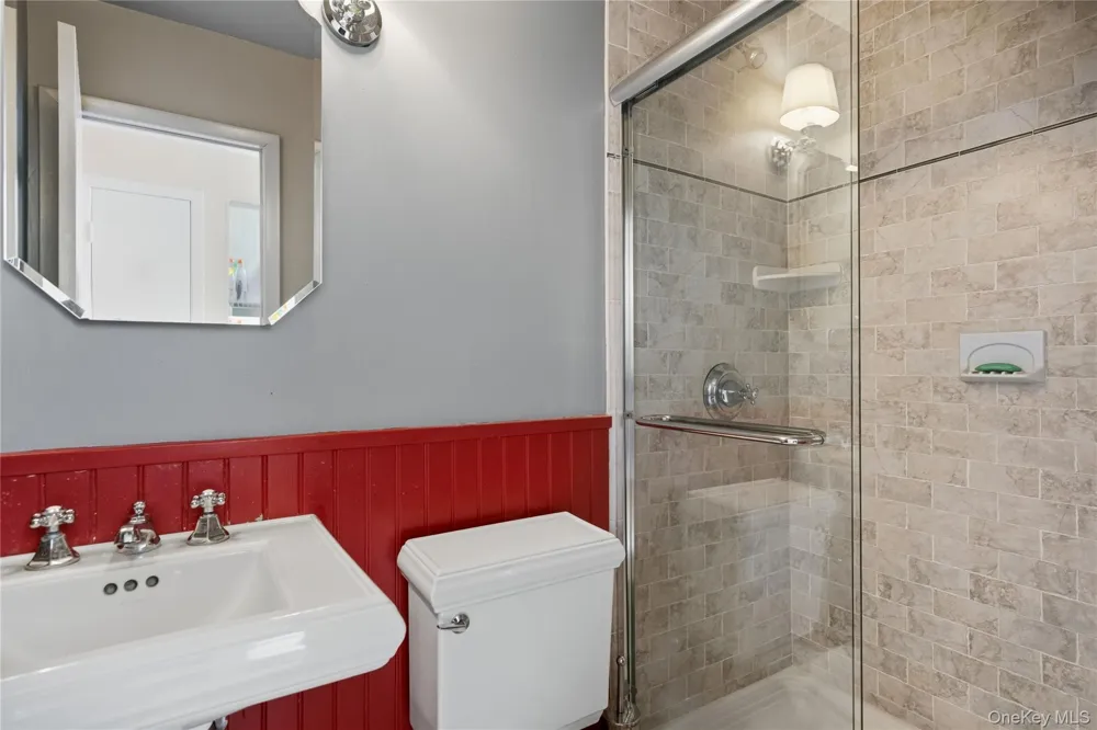 1340 Beech Street Atlantic Beach, NY 11509