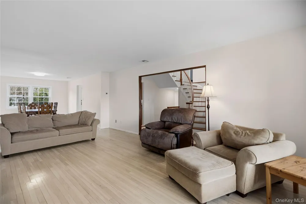 1340 Beech Street Atlantic Beach, NY 11509
