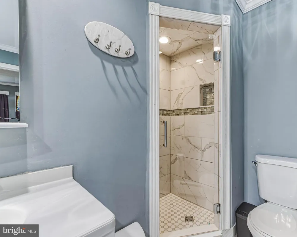 126 CENTURA Cherry Hill, NJ 08003