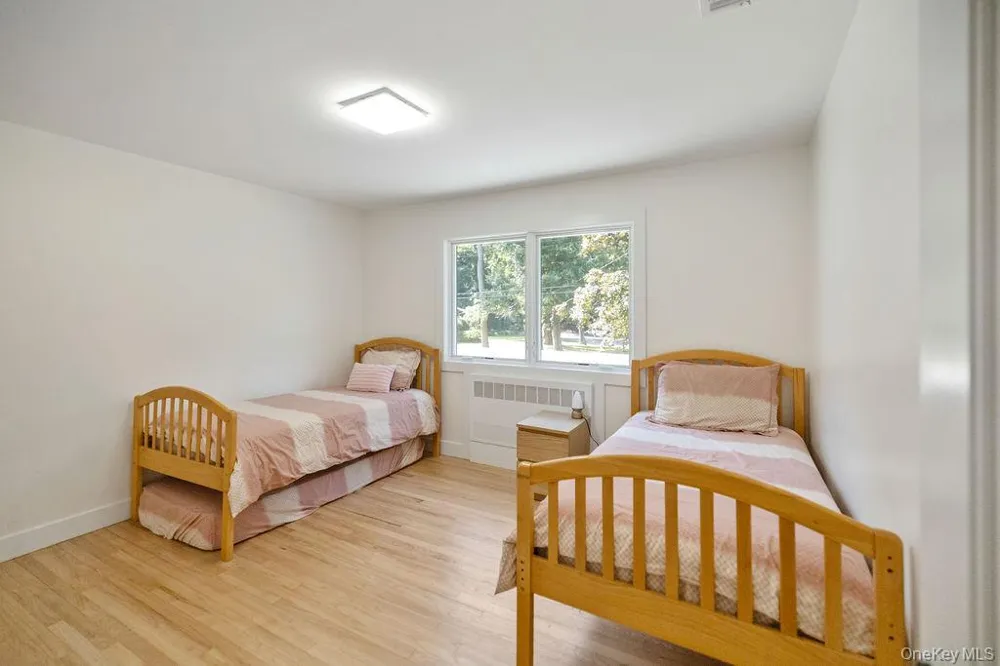 9 Wendover Lane Suffern, NY 10901